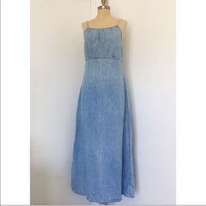 1990s VINTAGE denim Maxi dress! Size 8 EUC
